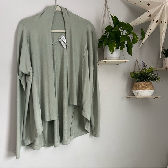 🩷 ATHLETA WOMEN'S OPAL GREEN LONG SLEEVE NIRVANA WRAP CARDIGAN SIZE MEDIUM - Picture 8 of 8